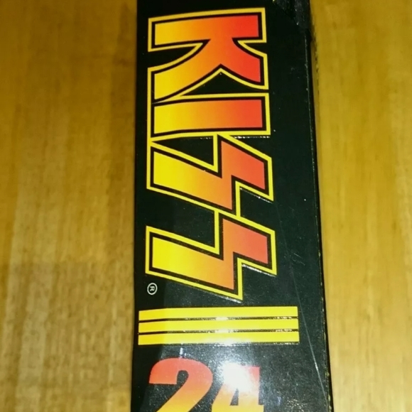 Kiss Army CD Case Holder - Picture 5 of 5